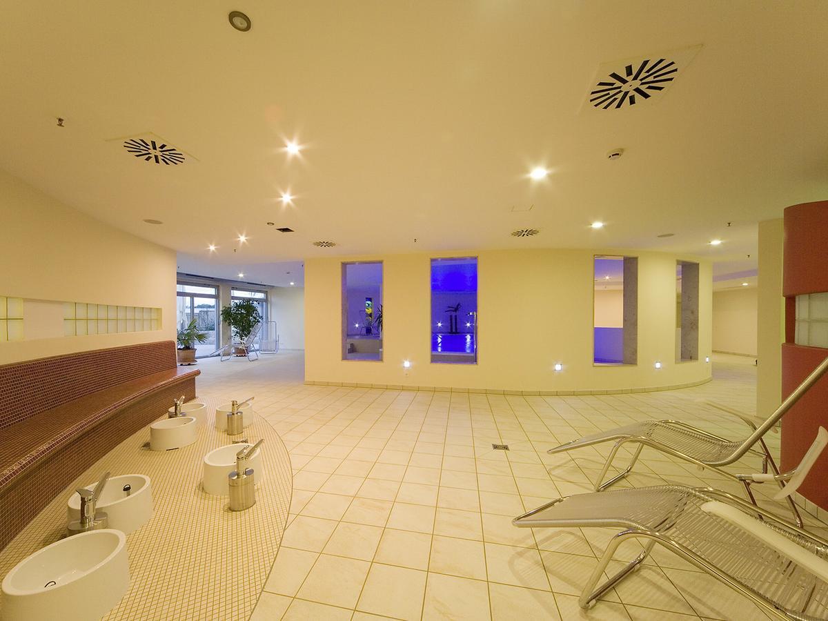 Seminarhotel In Der Manfred-Sauer-Stiftung Lobbach Exteriér fotografie